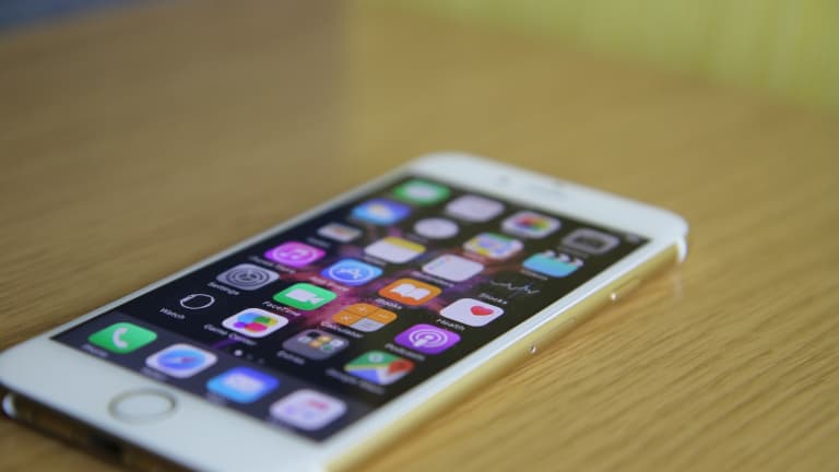 App Store reviews: Apple implements it differently