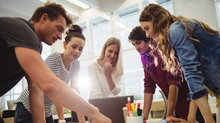 Role of Design Thinking in crafting end-to-end customer experiences