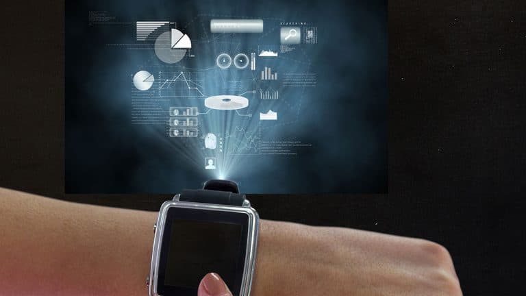 Wearable technology in Fintech & 5 tips to build successful Wearable solutions